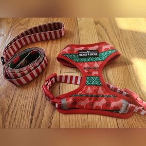 Christmas Beast & Buckle Harness & Leash Size XS